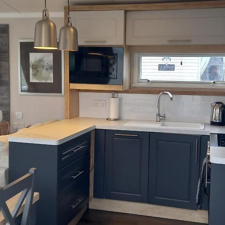 Вилла The Chill Out At Seton Sands Port Seton Экстерьер фото